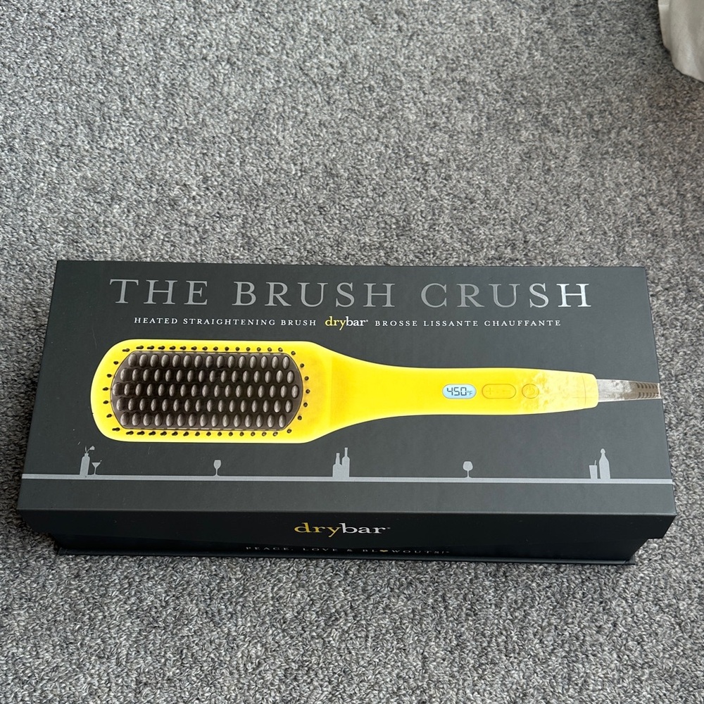 Drybar Brush Crush Heated Styling Straightening Brush NWT